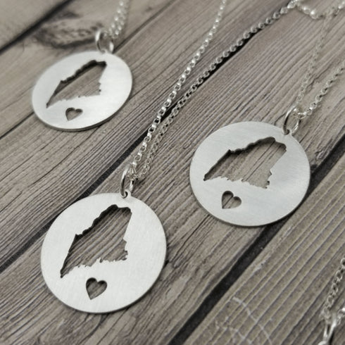 Maine Circle Necklace